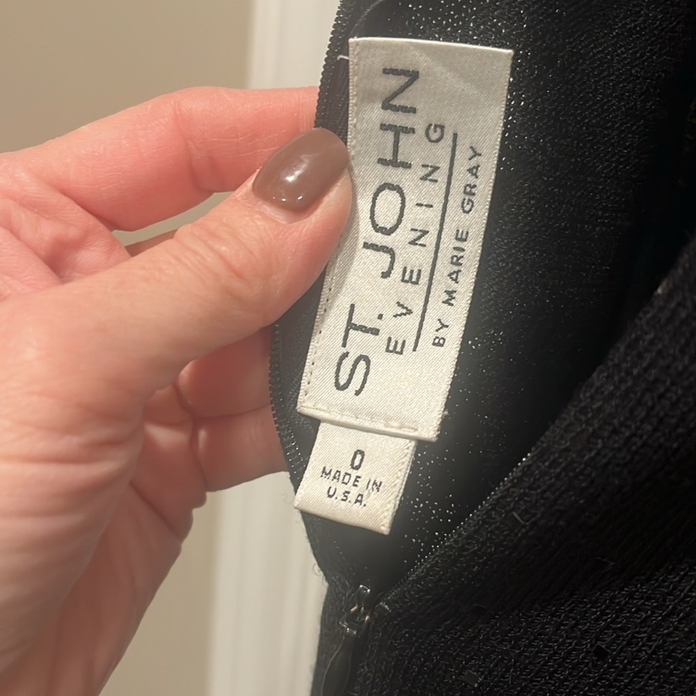 ST.JOHN Evening dress by Marie Gray size 0 excellent condition very stretchy - Picture 9 of 16
